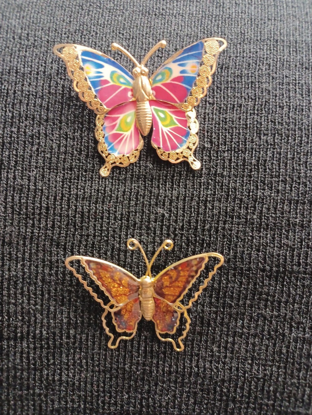 Colorful Butterfly Brooch Lapel Pin Set Of Two Grandma Retro Fasion Style